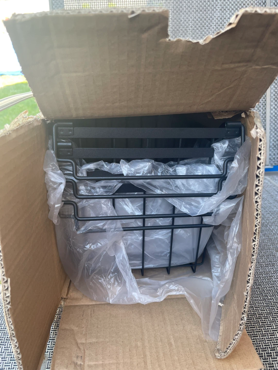 BRAND NEW Black Wire Stacking Storage Baskets - photo 4