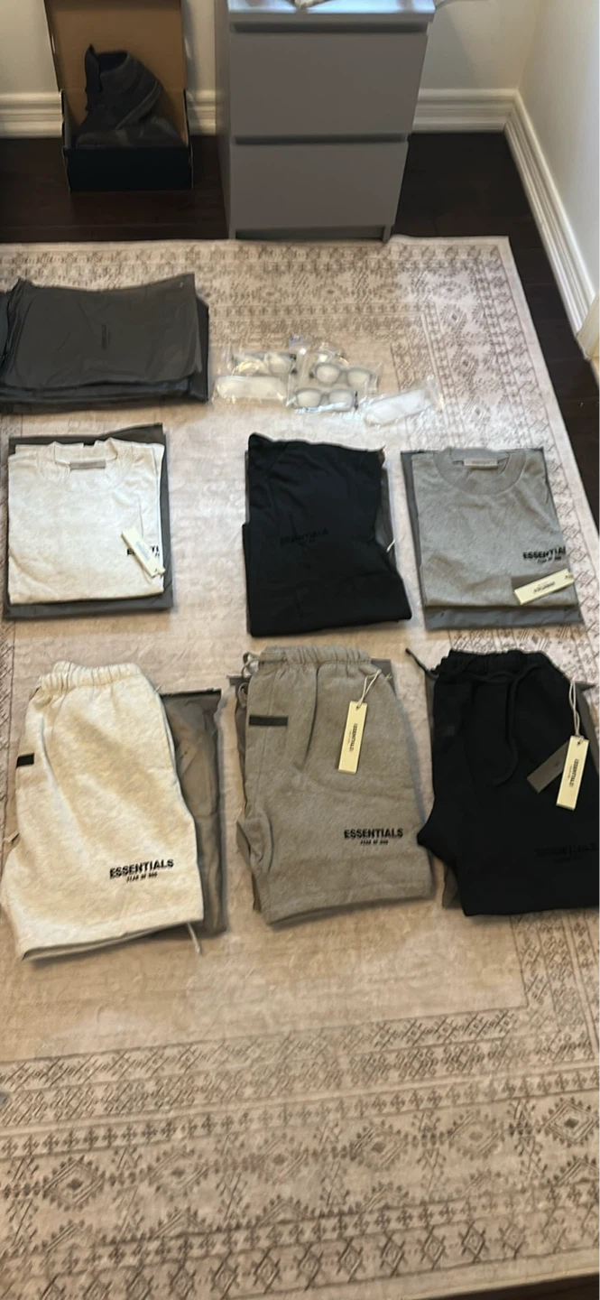 ESSENTIALS FEAR OF GOD