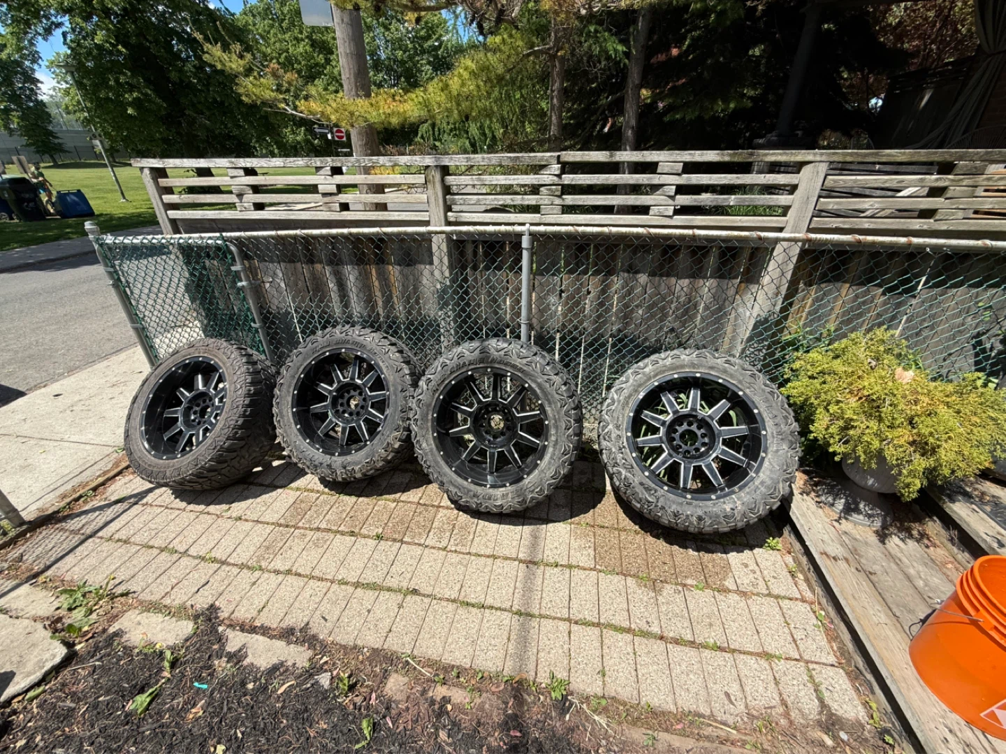 Gloss Black rims 33x12.50