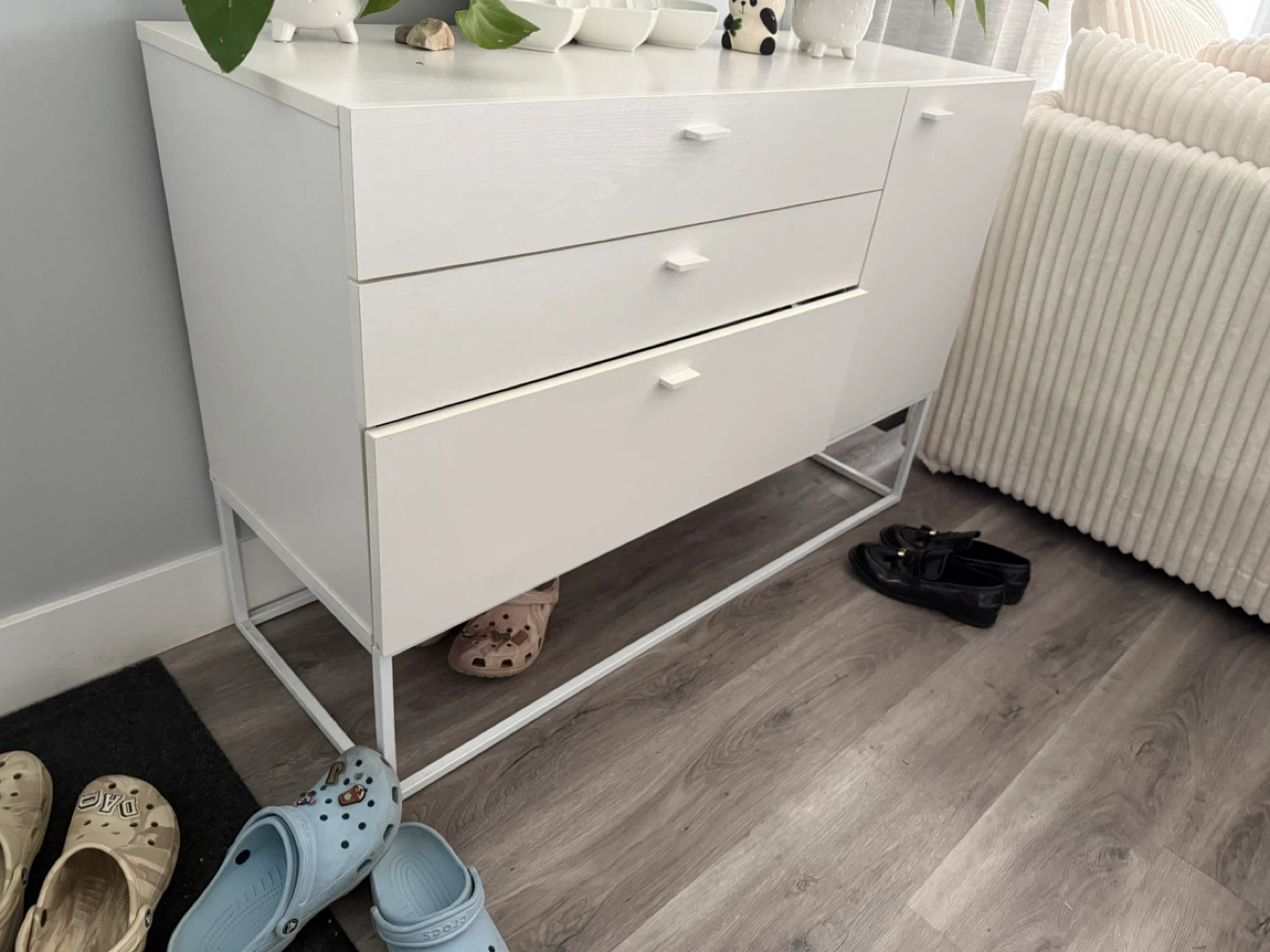 White 3-Drawer Chest with Cabinet