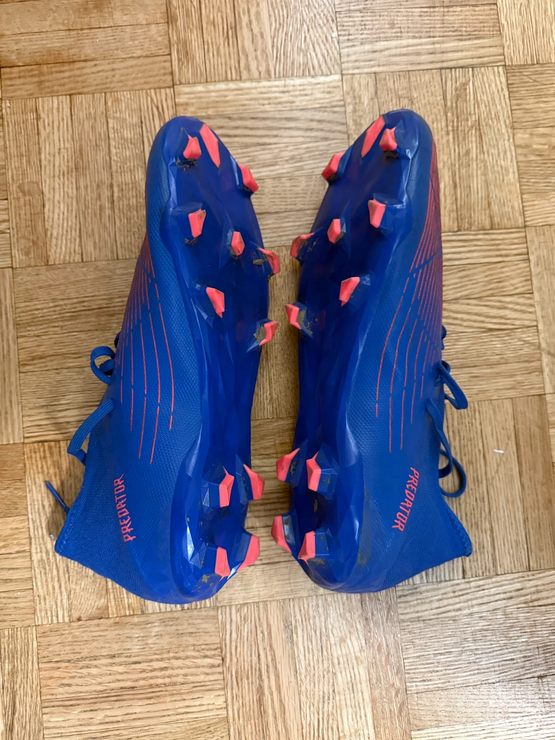 Men’s Soccer Cleats - photo 2