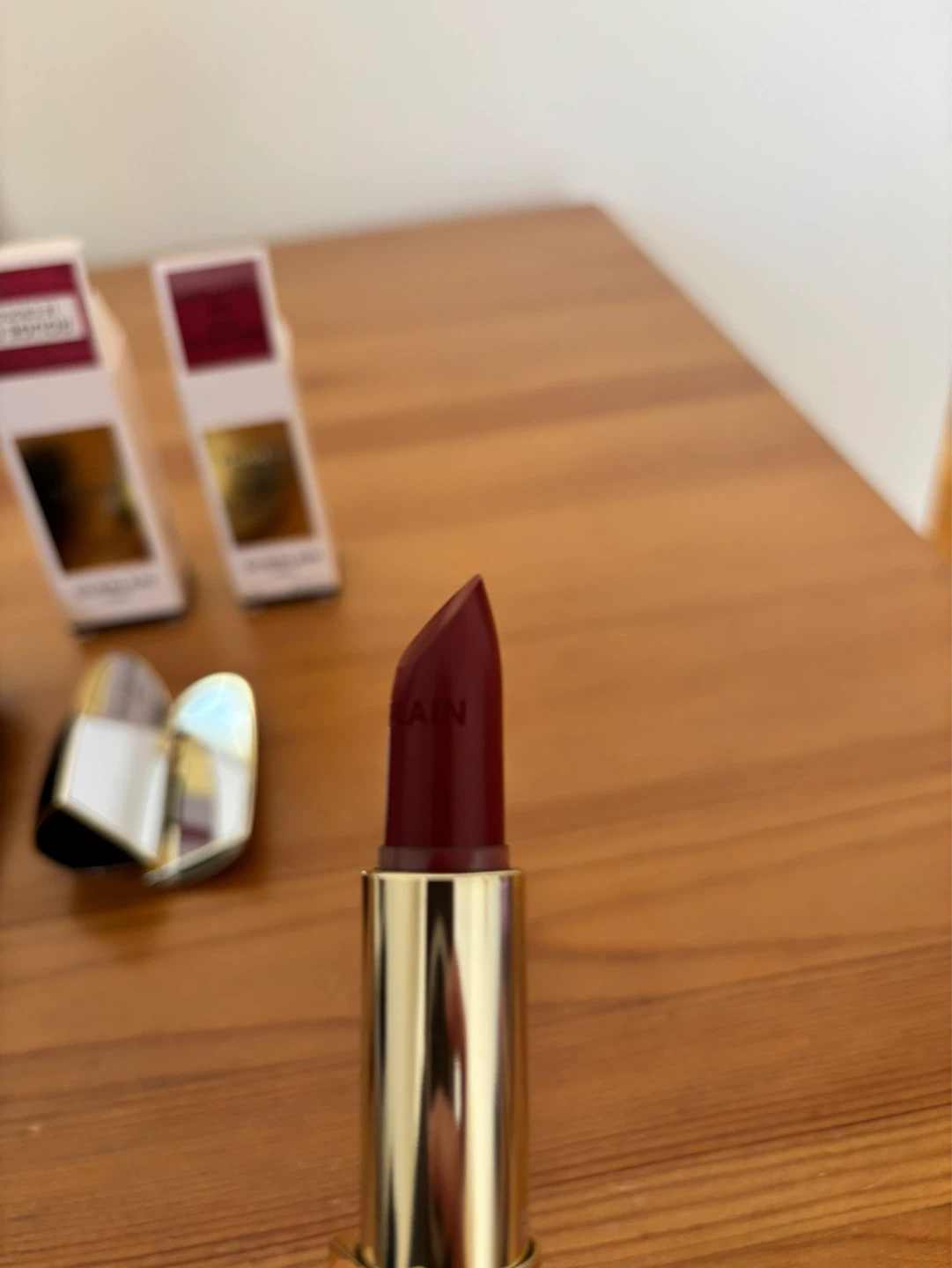 Brand New Guerlain lipstick with case - photo 3
