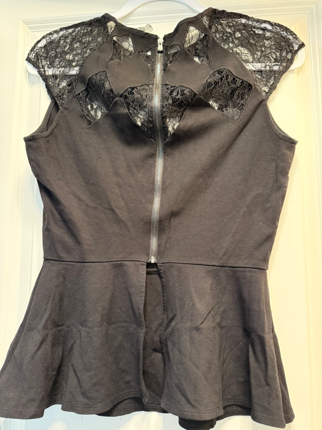 Guess Black Peplum Top with Lace Details - photo 5