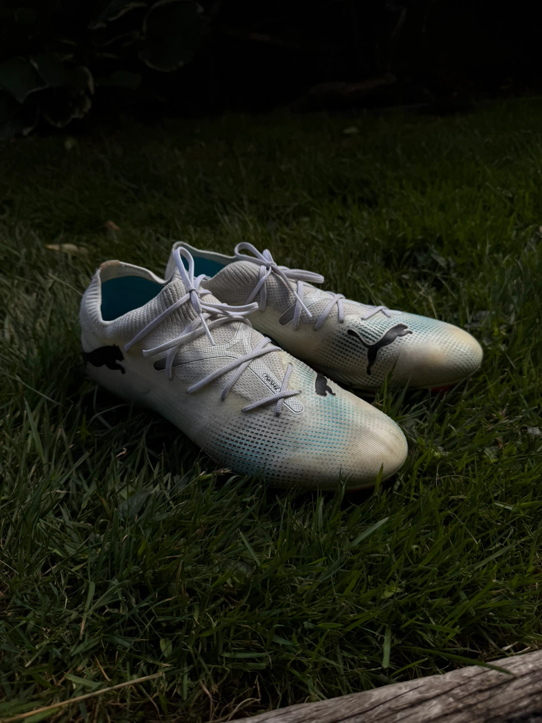 Puma Future Z 3.2 FG Soccer Cleats White/Blue/Pink