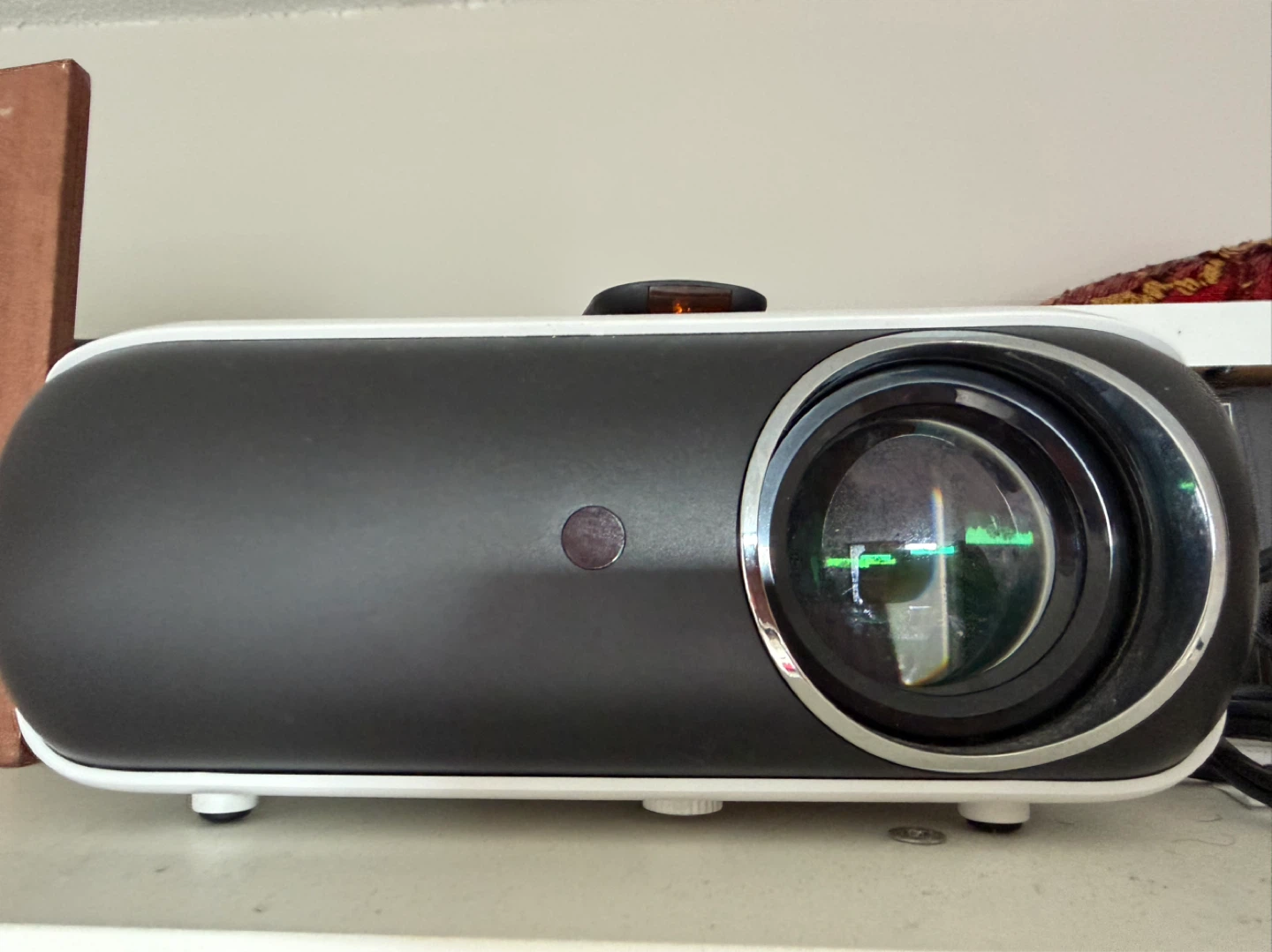 Happrun Projector