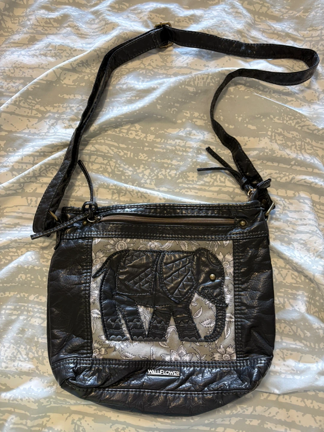 Wallflower Elephant Crossbody Purse