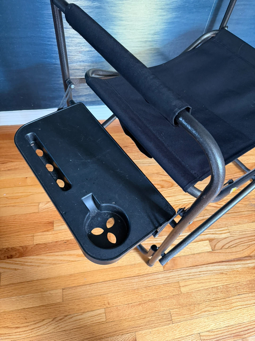 Ozark Trail Folding Camp Chair with Side Tray - photo 3