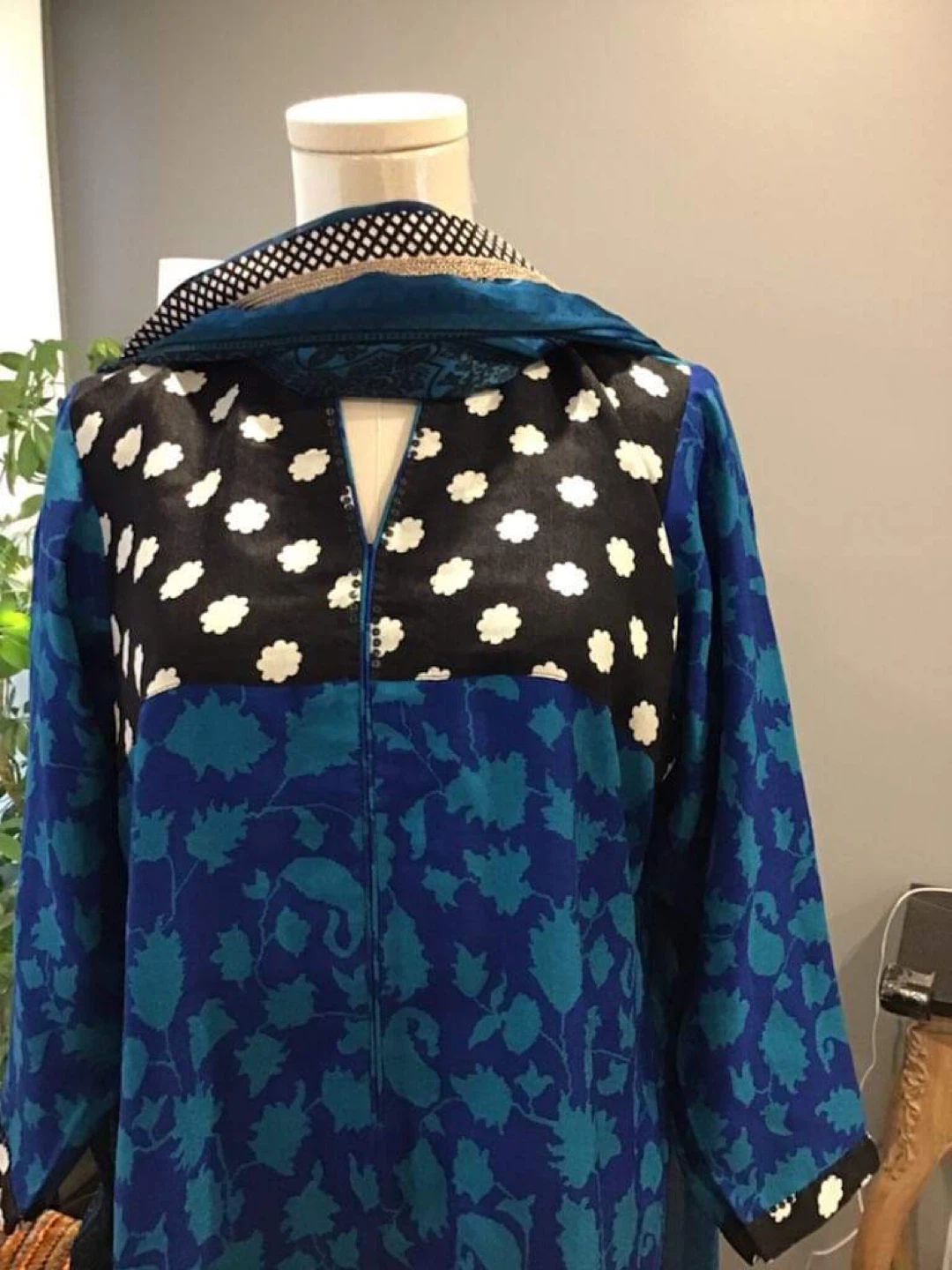 Blue Paisley Print Kurti with Scarf - photo 2