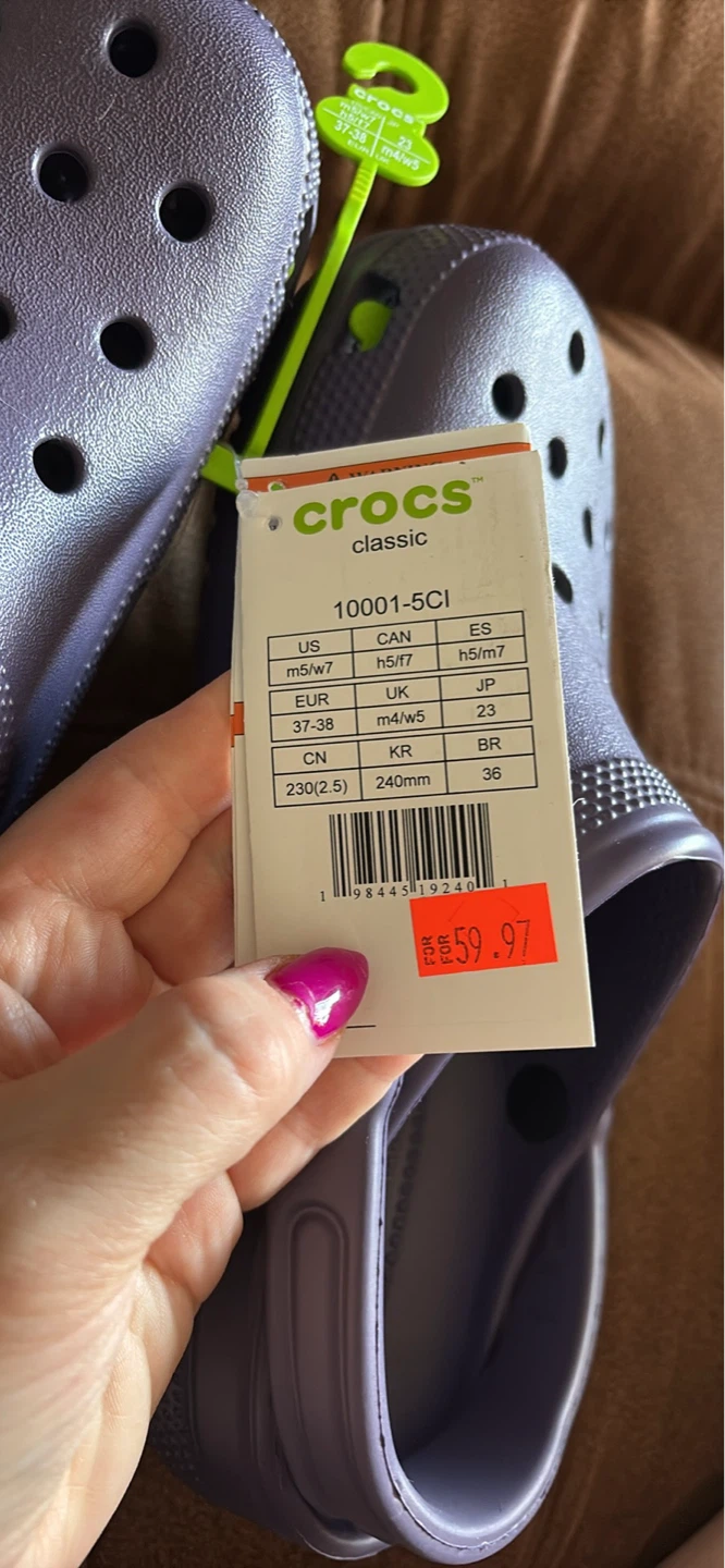 Crocs Classic Clogs - Lavender - Women's Size 7 - photo 3