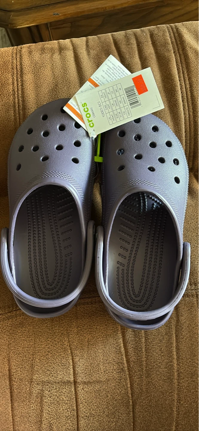 Crocs Classic Clogs - Lavender - Women's Size 7