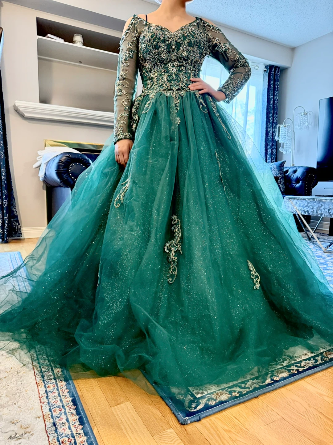 Emerald Green Ball Gown with Intricate Embellishments - photo 2
