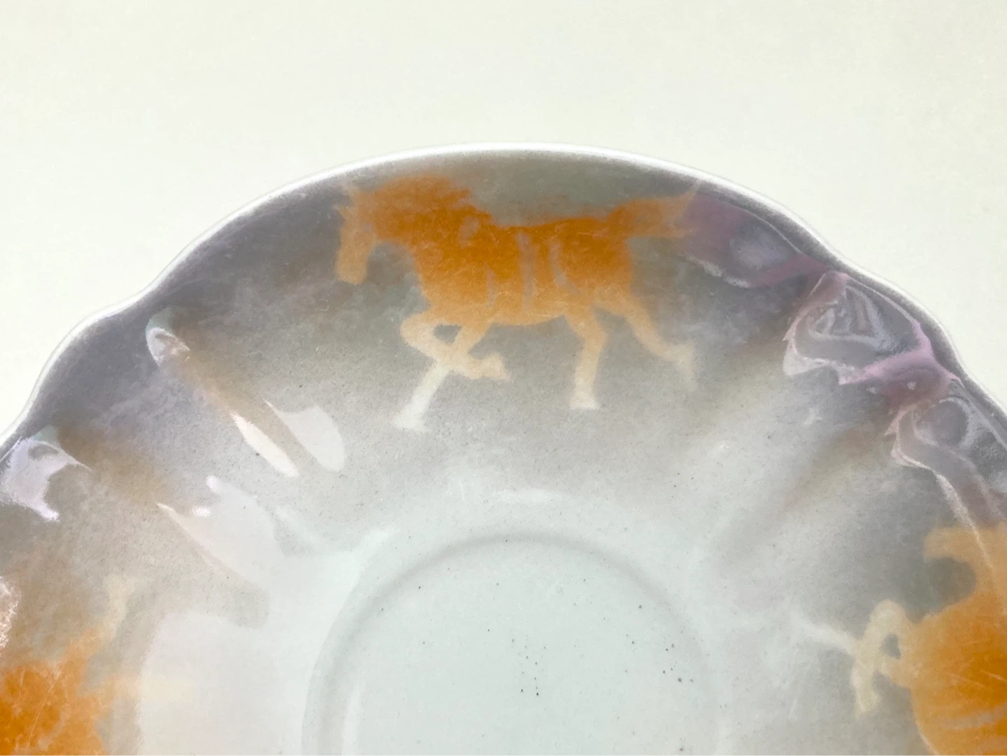 Small Vintage Lustreware Ring Dish with Horses - photo 2