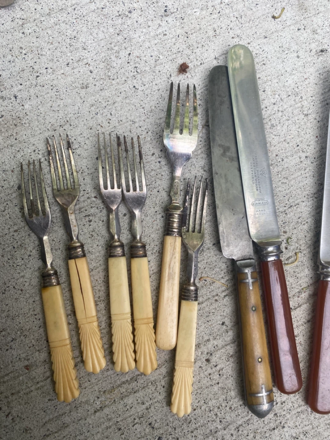 Vintage Cutlery Set - Knives and Forks - photo 3