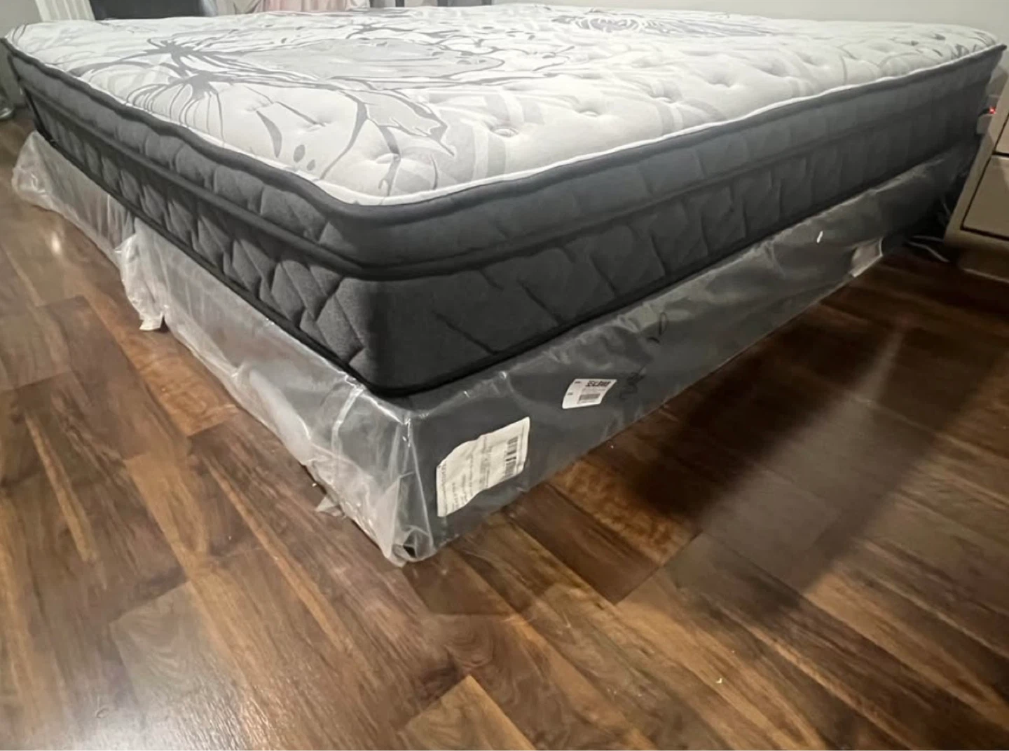 Sealy Posturepedic Mattress