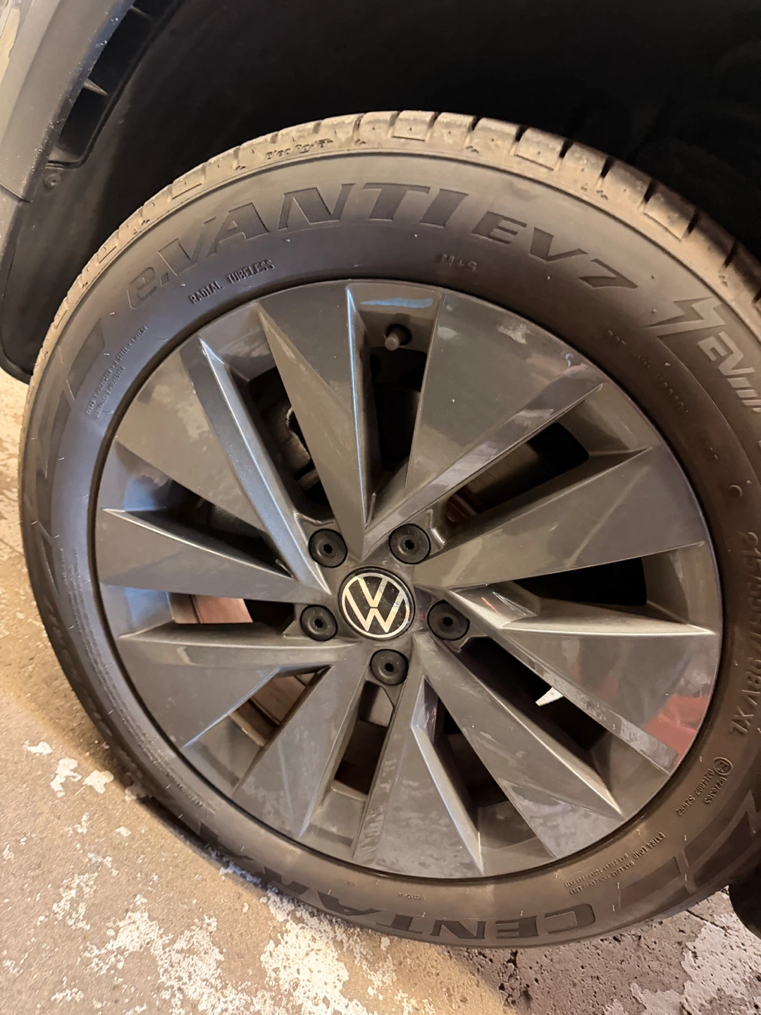 Volkswagen Complete Wheel and Tire Assembly - photo 4