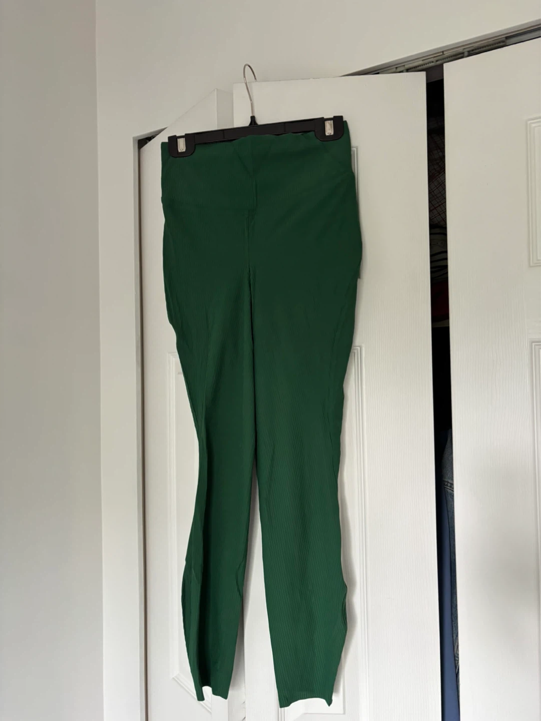 Lululemon Base Pace High-Rise Ribbed Tight 25" Green Size 4 - photo 2