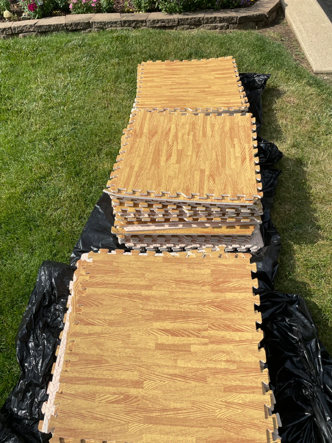 Interlocking Foam Floor Mats (Wood Grain) x 75
