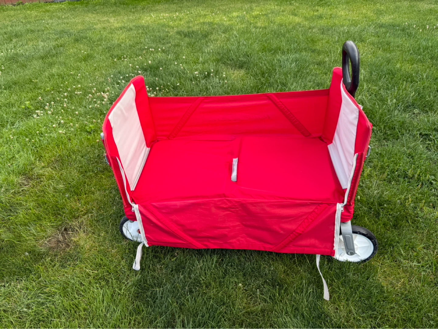 Radio Flyer Red Folding Wagon - photo 3