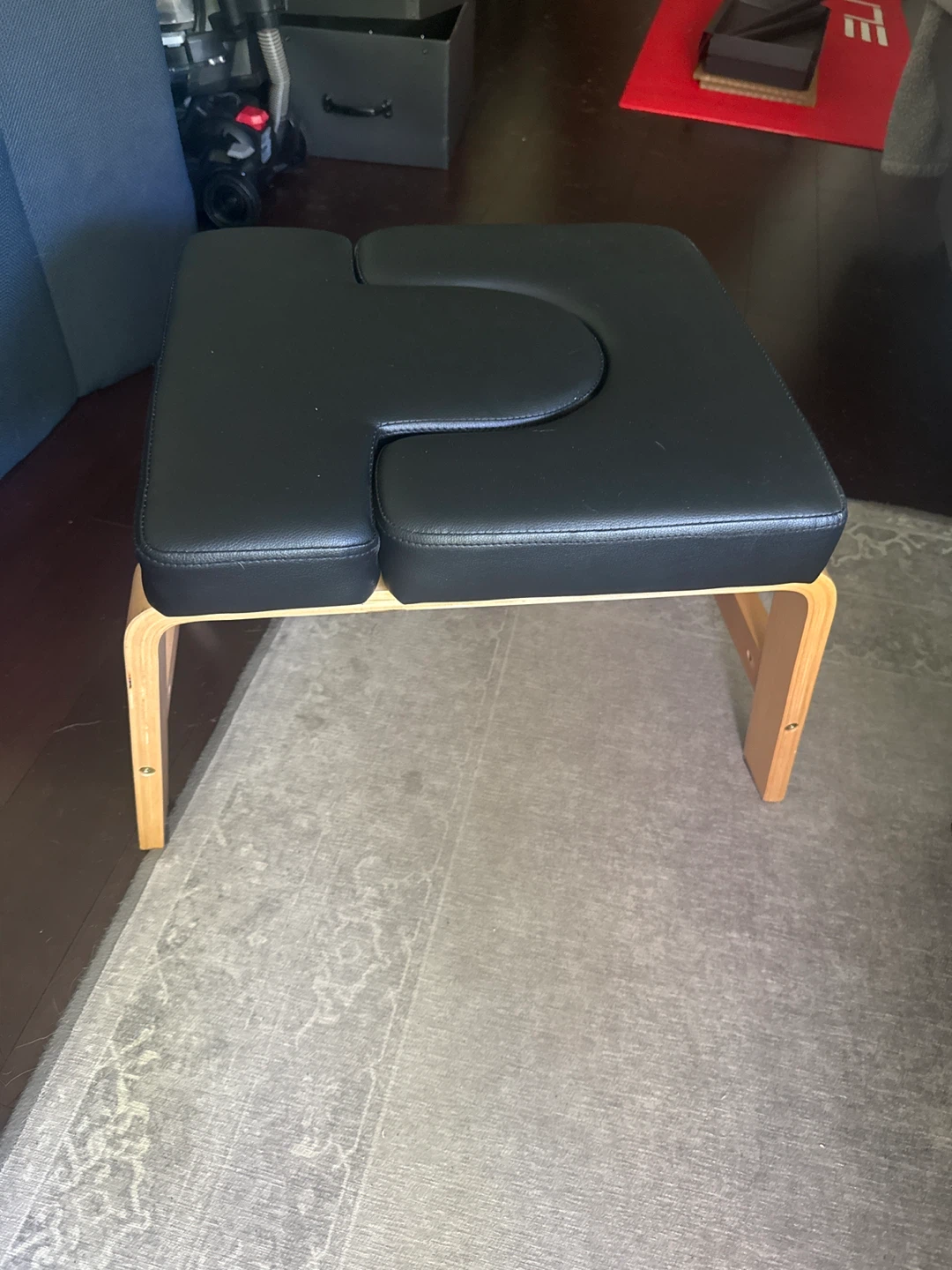 Yoga Headstand Bench - photo 2