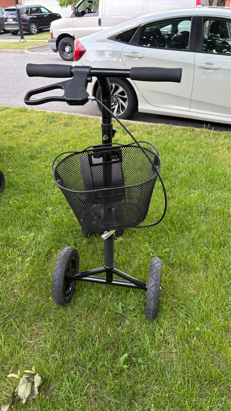 Black Knee Scooter with Basket - photo 3