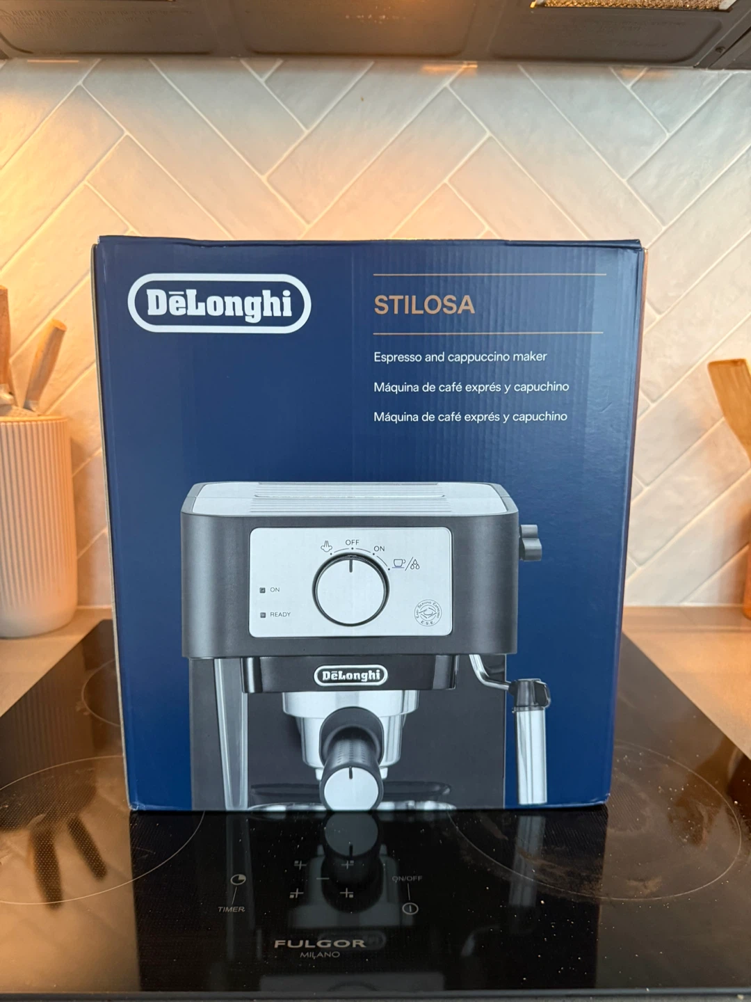 Brand New DeLonghi Stilosa Espresso and Cappuccino Maker