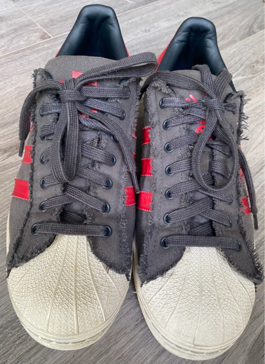 ADIDAS Superstar Men Size 9 - Grey/Red/White - photo 4