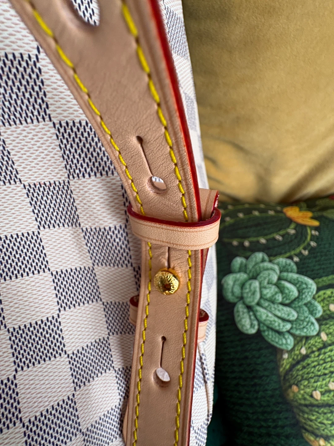 Louis Vuitton Backpack - photo 2