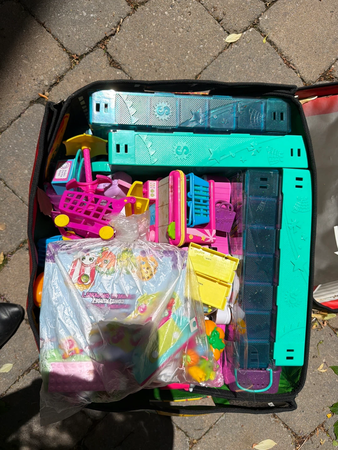 Shopkins Playsets and Accessories