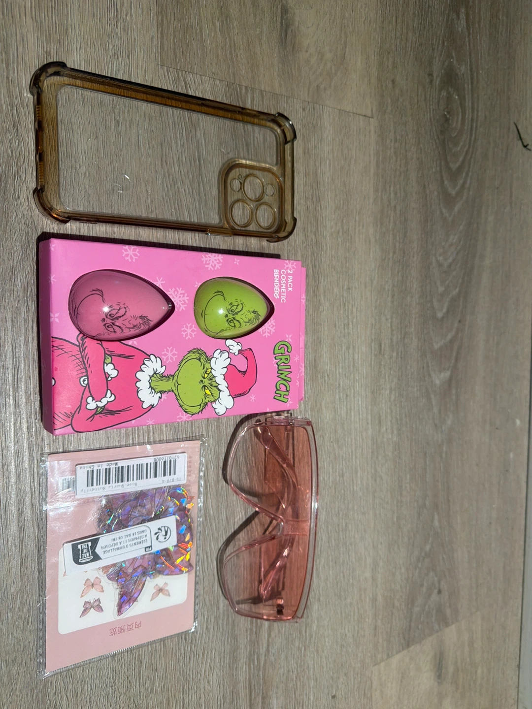Grinch Cosmetic Blender Set & Phone Case