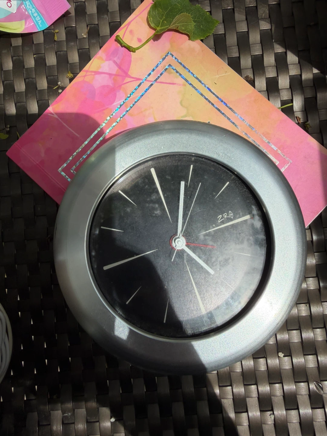 Zira  Clock