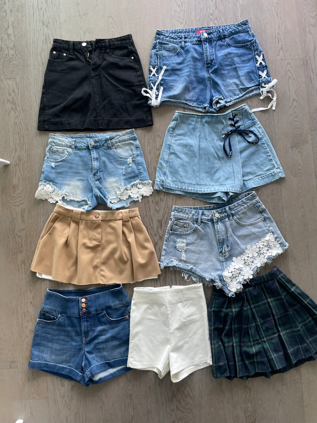 Bundle of Women's Shorts and Skirts, Size S - photo 5