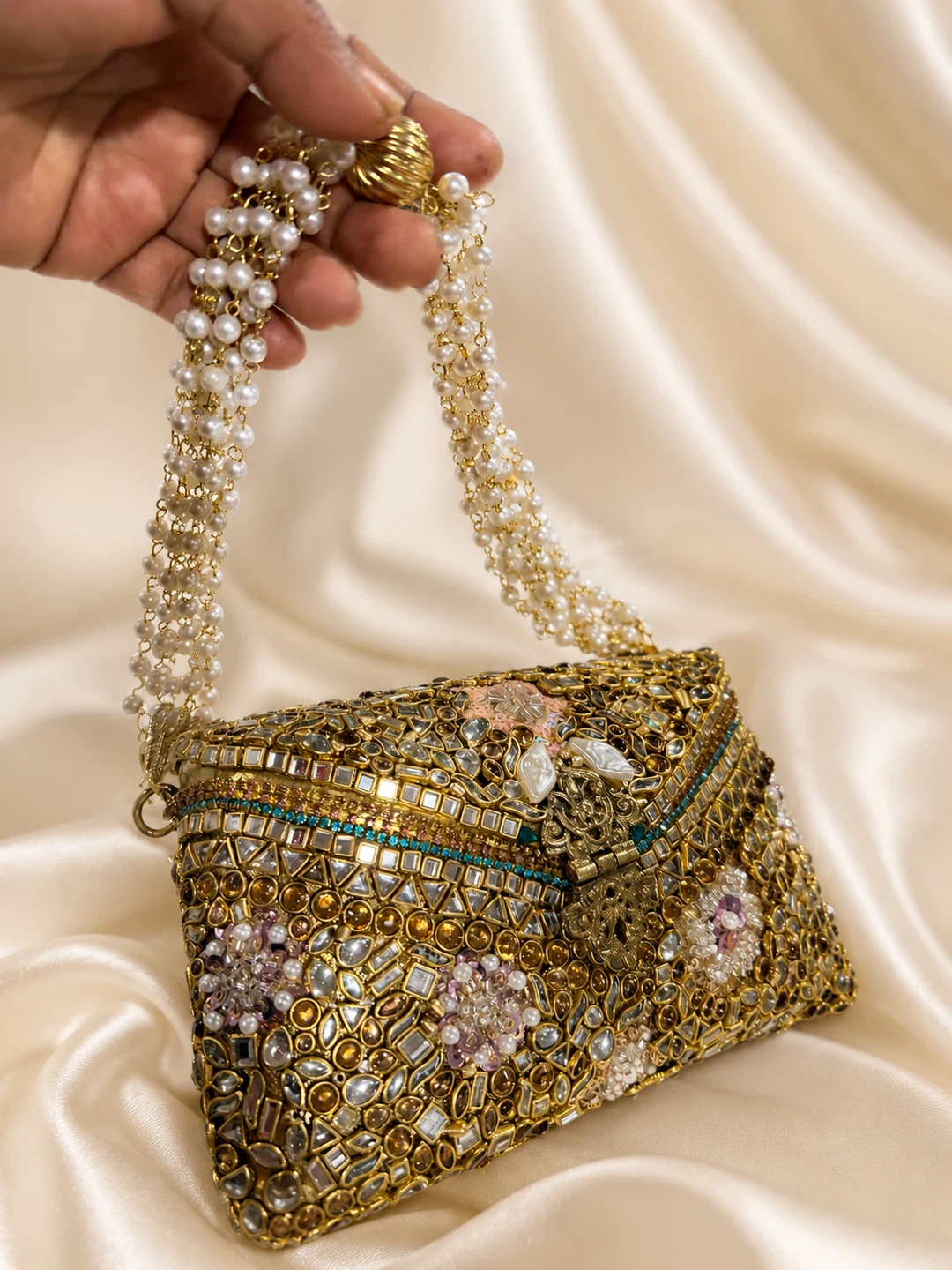Embellished Clutch Bag - photo 5