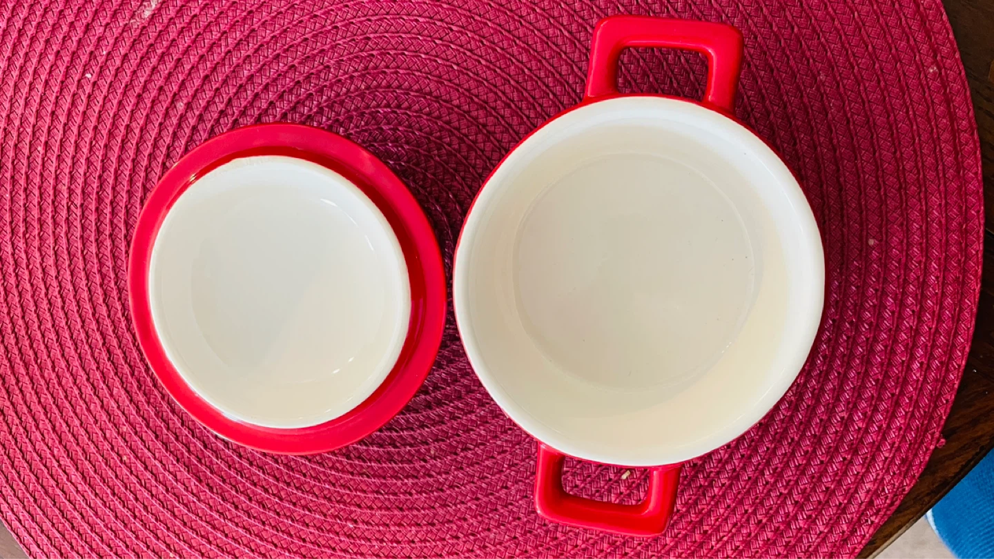 Lagostina Red Round Casserole Dish with Lid - photo 2