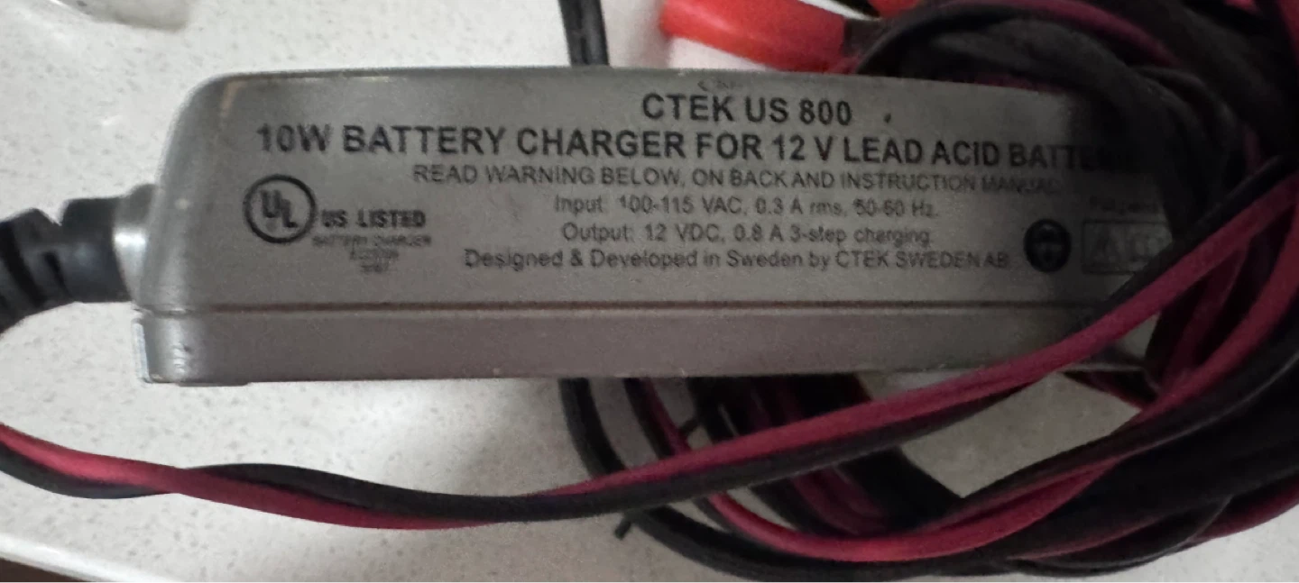 CTEK US 800 10W Battery Charger - photo 2