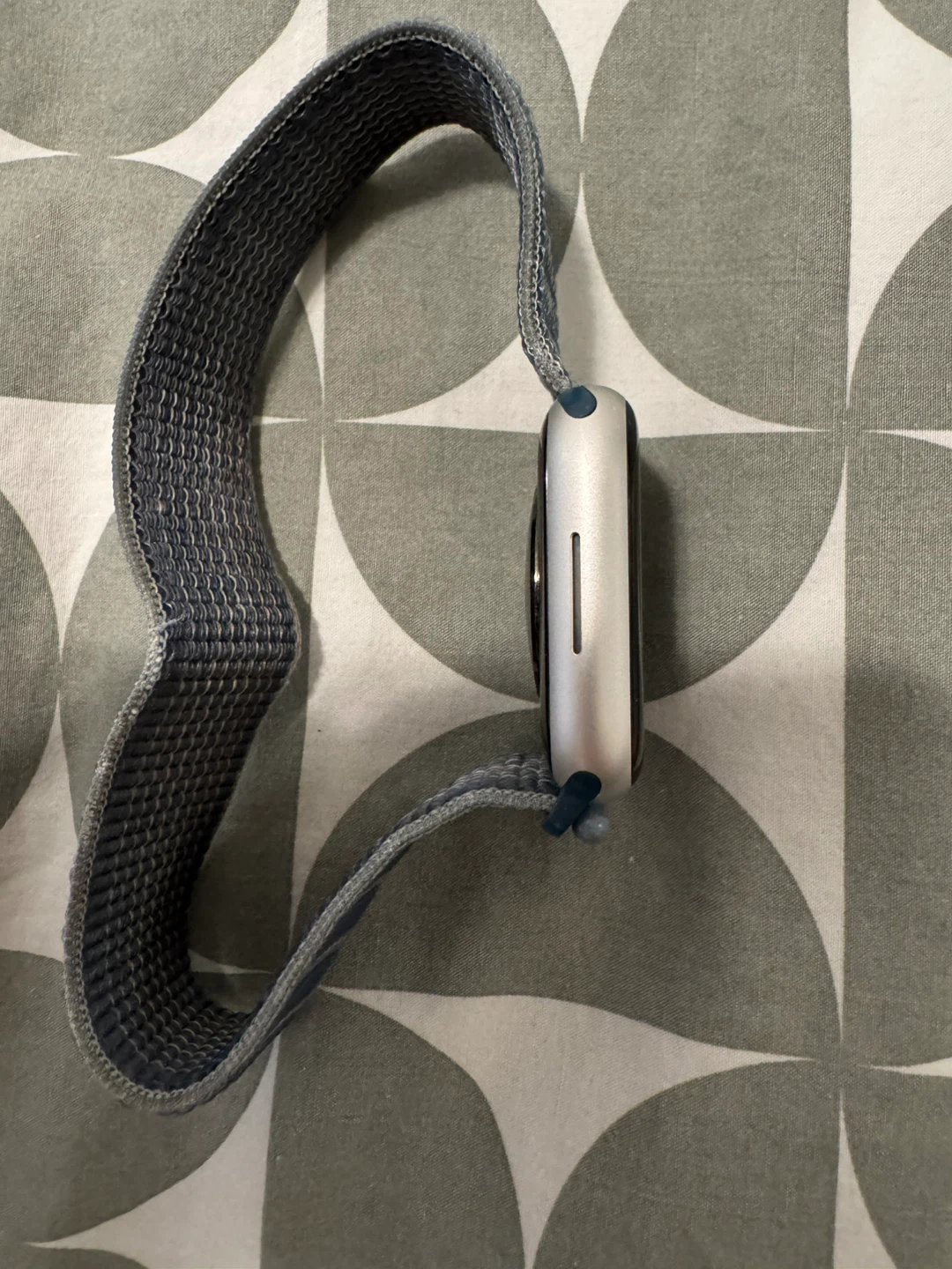 Apple Watch 8 with Storm Blue Sport Loop Band - photo 5