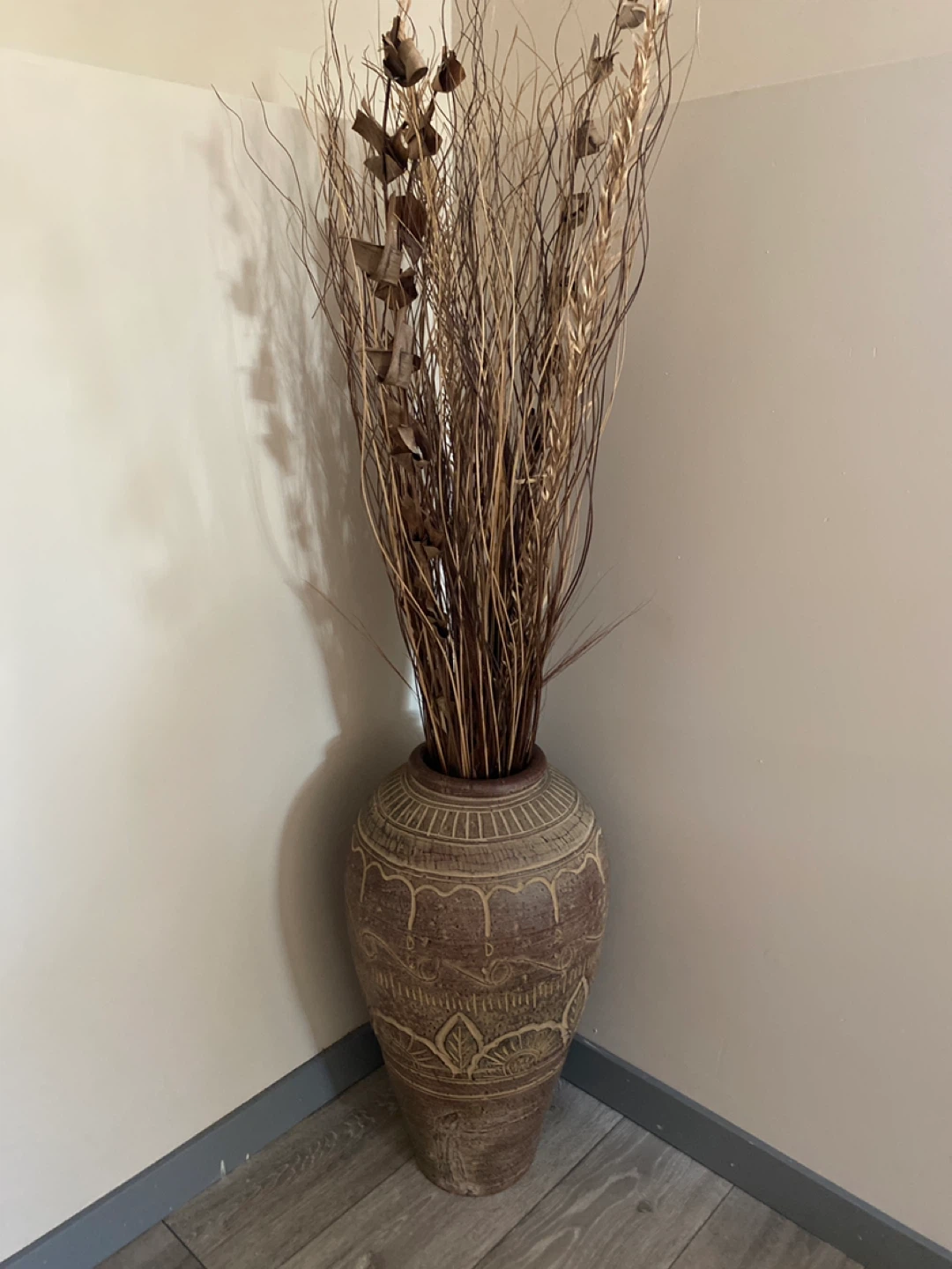 Large Decorative Vase with Dried Grass Arrangement