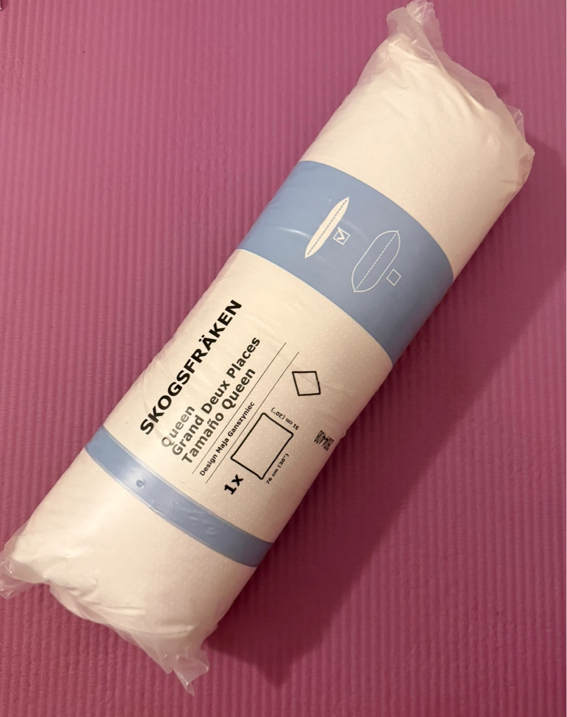 NEW✨Queen Pillow