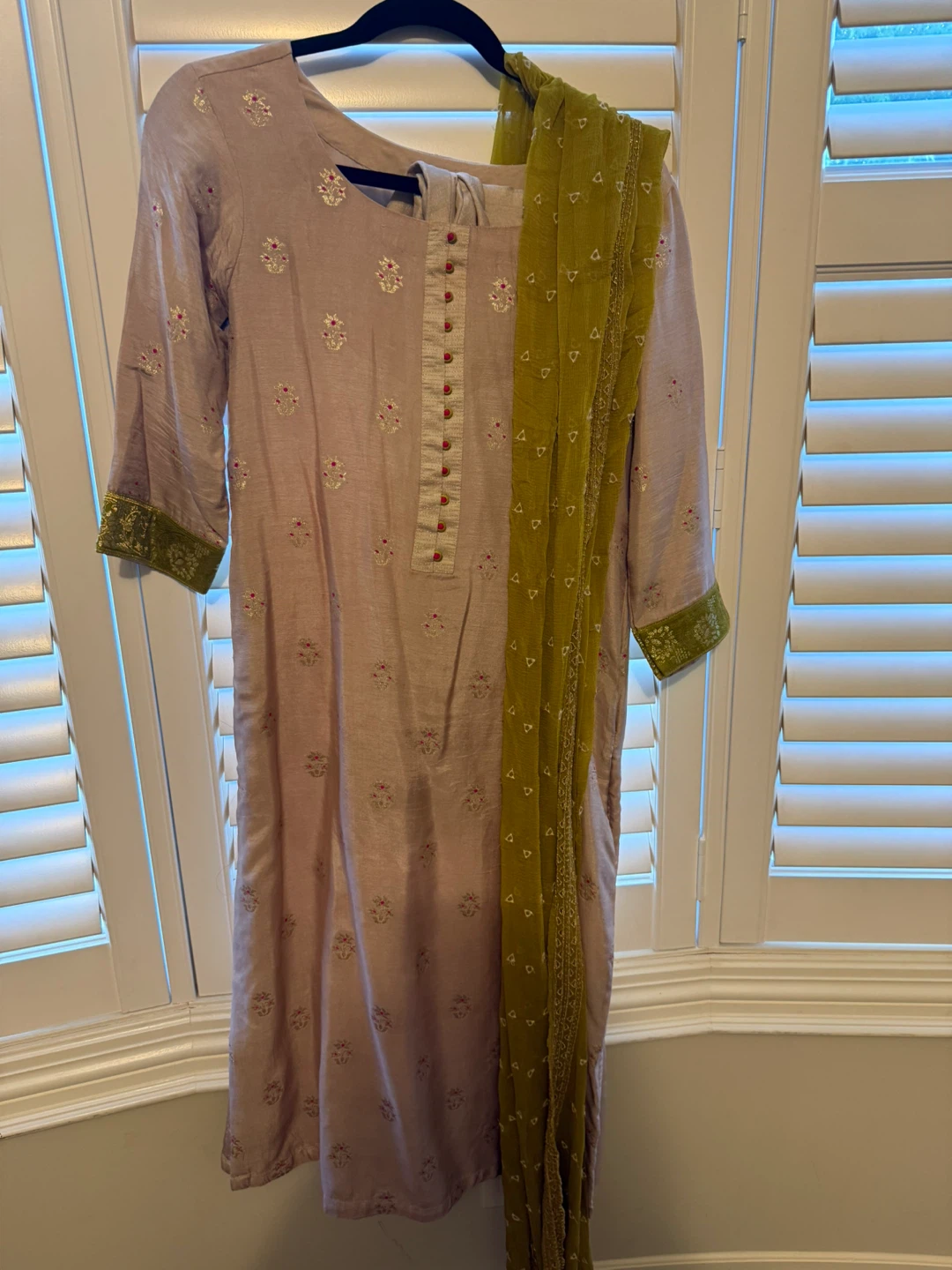 3-Piece Pakistani Suit with Dupatta