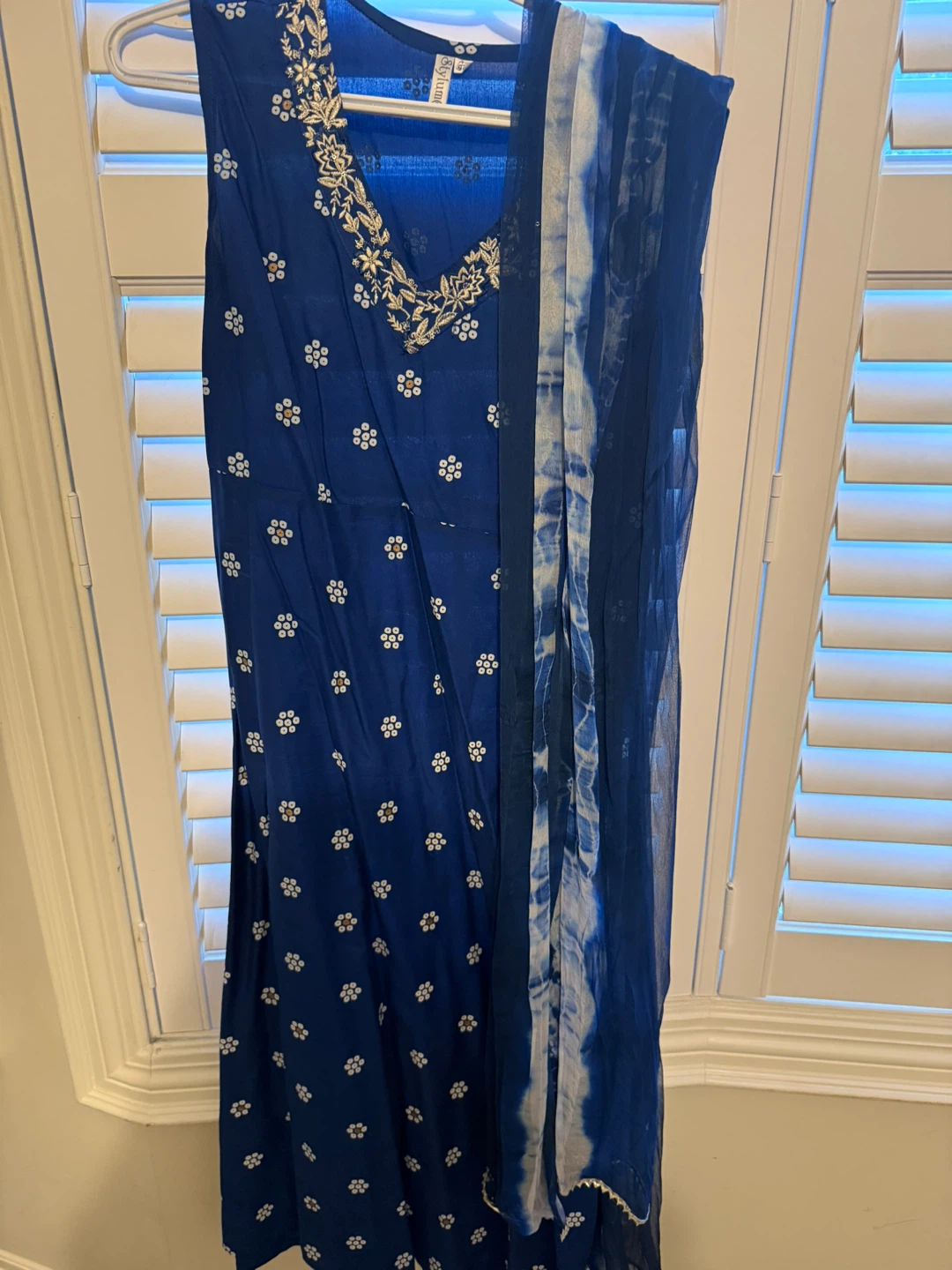 Blue embroidered kurta with dupatta
