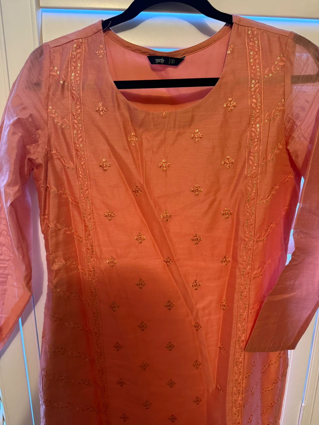 Sutra Orange Embroidered Kurti - Medium - photo 2