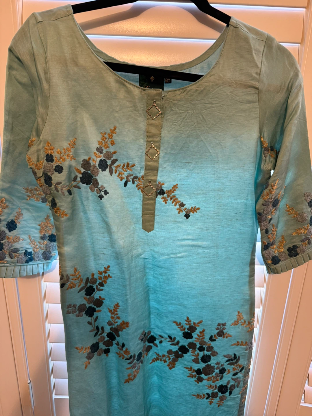 Embroidered Kurti - photo 2