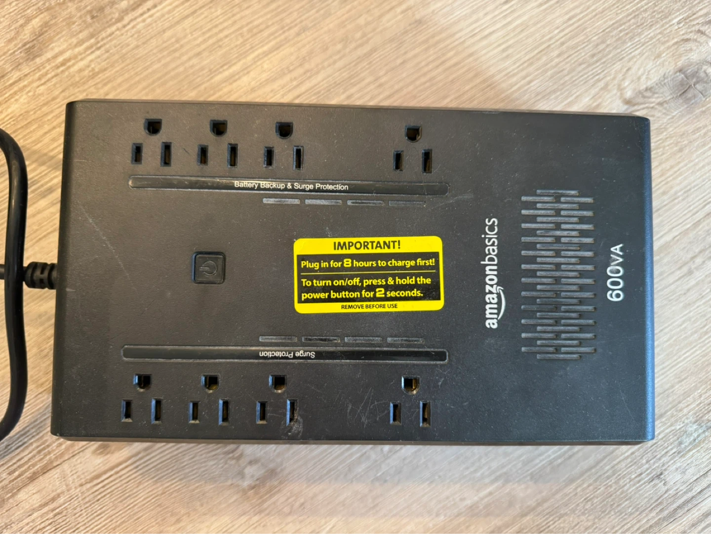 AmazonBasics 600VA UPS Battery Backup & Surge Protector