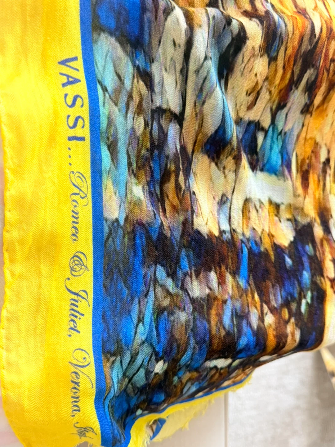 VASSI Verona Modal Cashmere Scarf