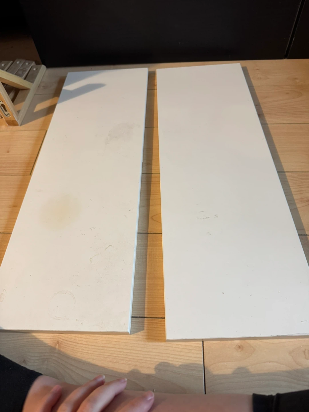 Set of 4 Wooden Shelf Brackets with 2 White Shelves