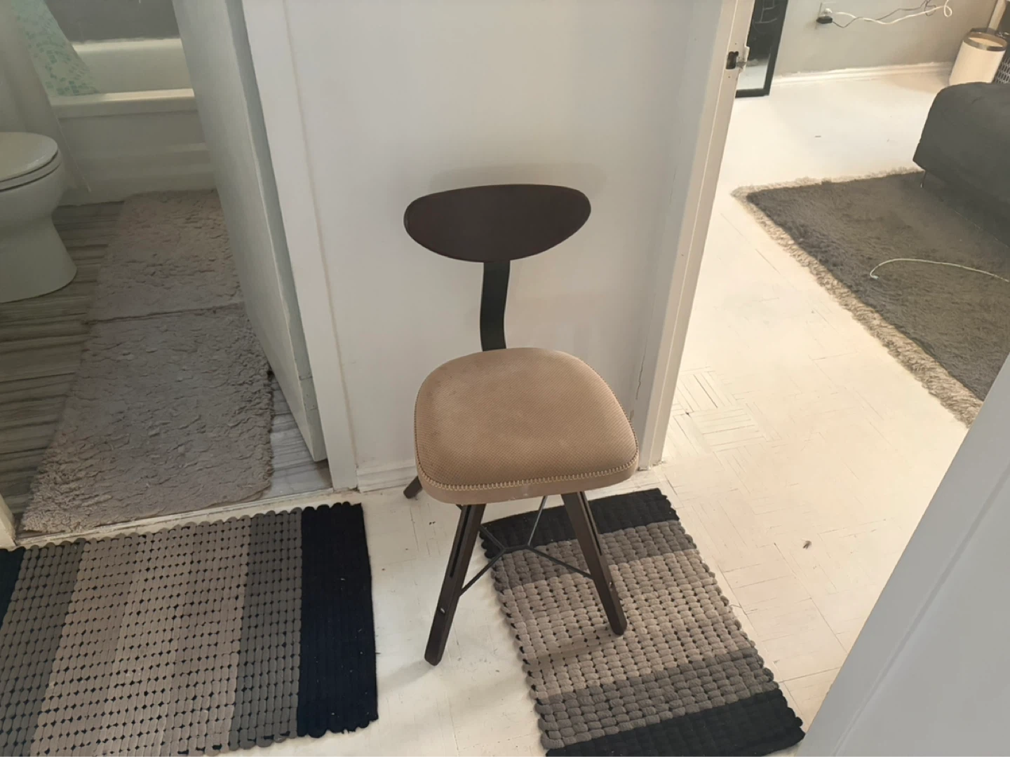 Moving sale-most items - photo 5