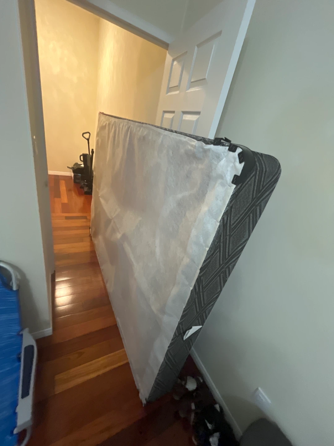 Woodwn Mattress Foundation