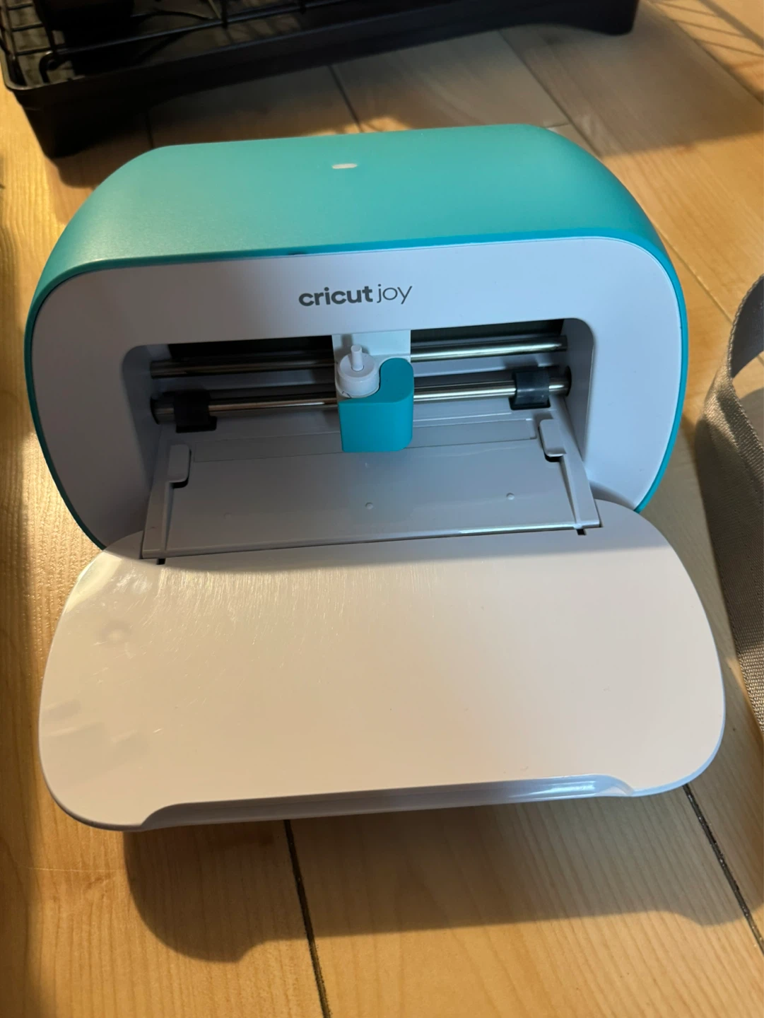Cricut Joy Bundle with Bag and Accessories