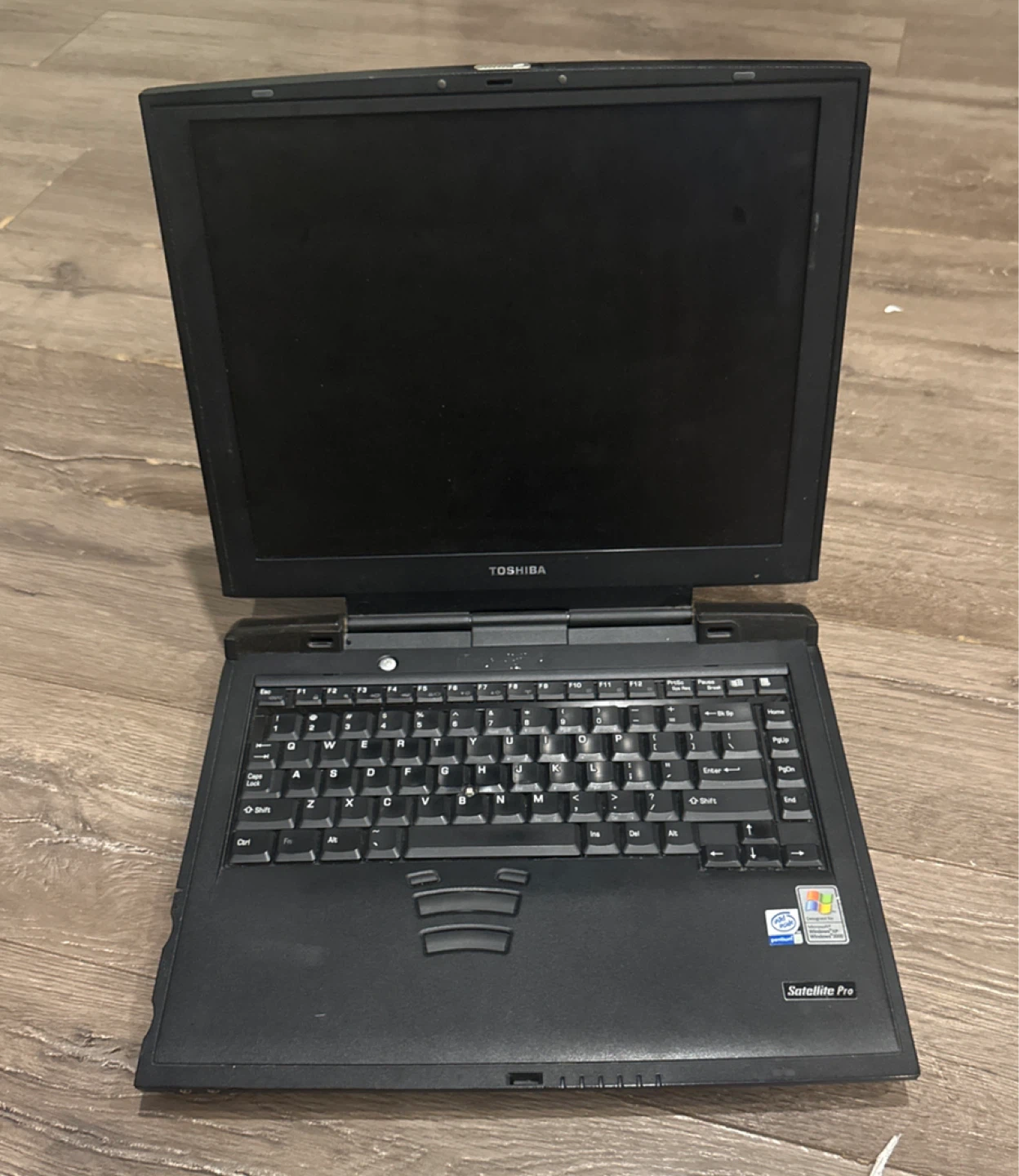 Toshiba Satellite Pro Laptop - photo 2
