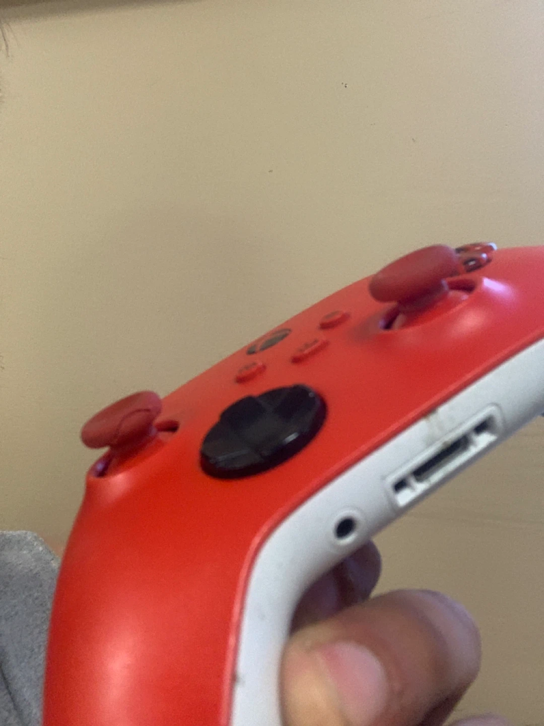 Red Xbox Wireless Controller - photo 2