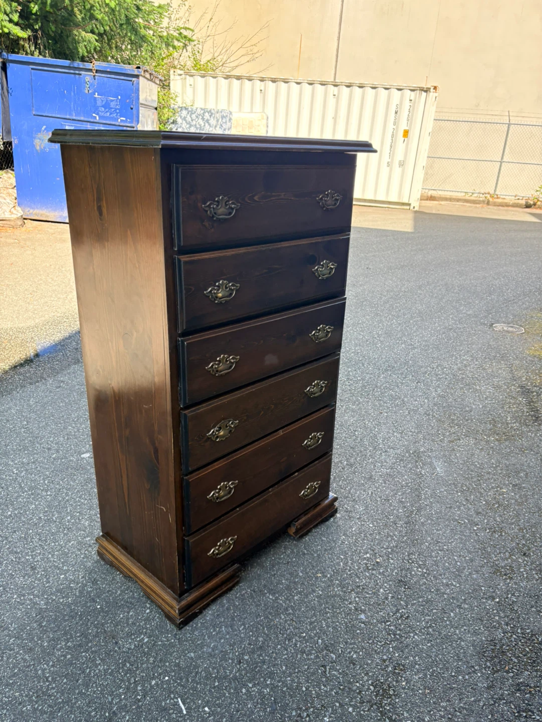 Dresser - photo 5
